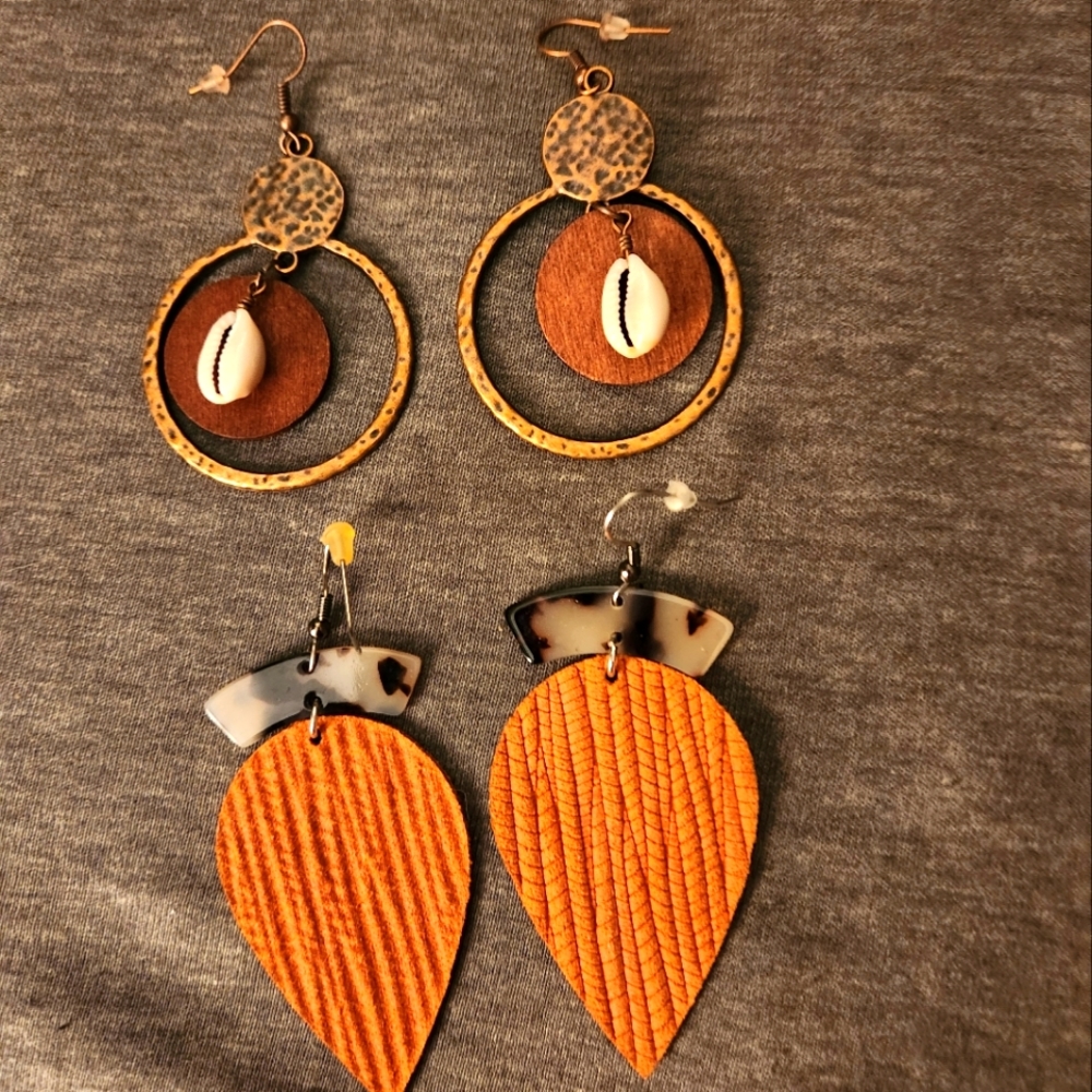 EARRINGS-2 PAIR
